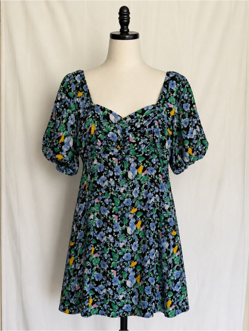 ASTR‎ the Label Floral Puff Sleeve Mini Dress - Periwinkle/Black Multi - Size XL